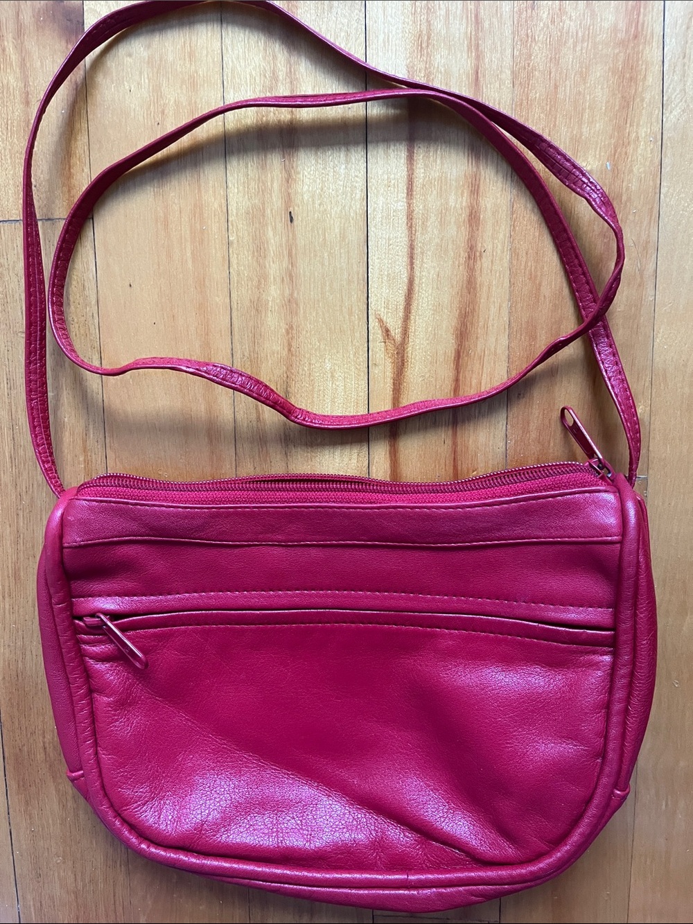 Red Women's Crossbody Bag - Classic Everyday Style all leather made in Korea